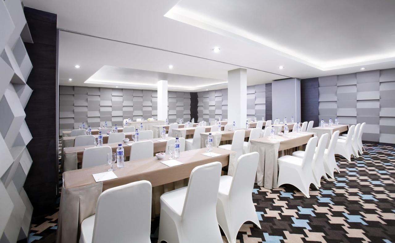 Hotel Santika Kelapa Gading Jakarta Exteriér fotografie