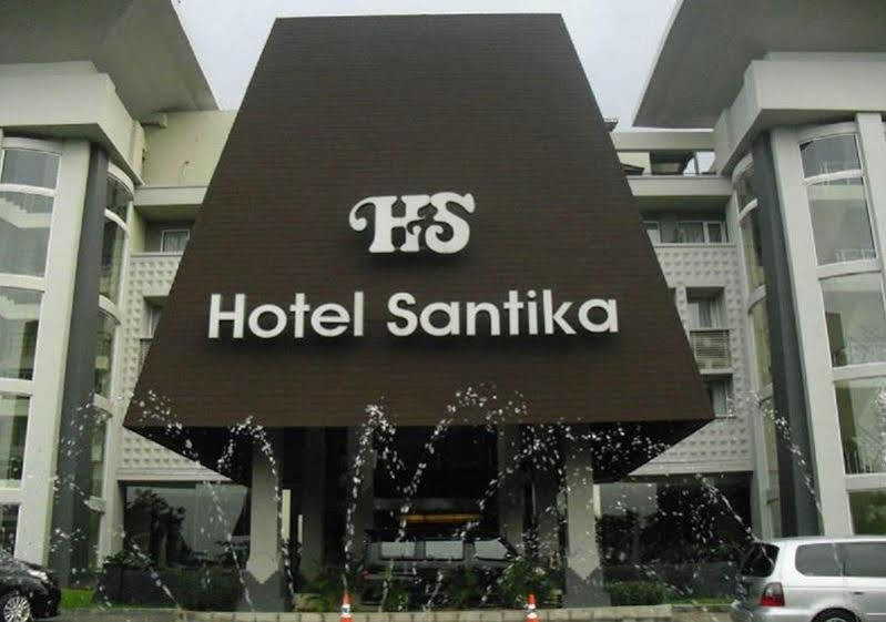 Hotel Santika Kelapa Gading Jakarta Exteriér fotografie
