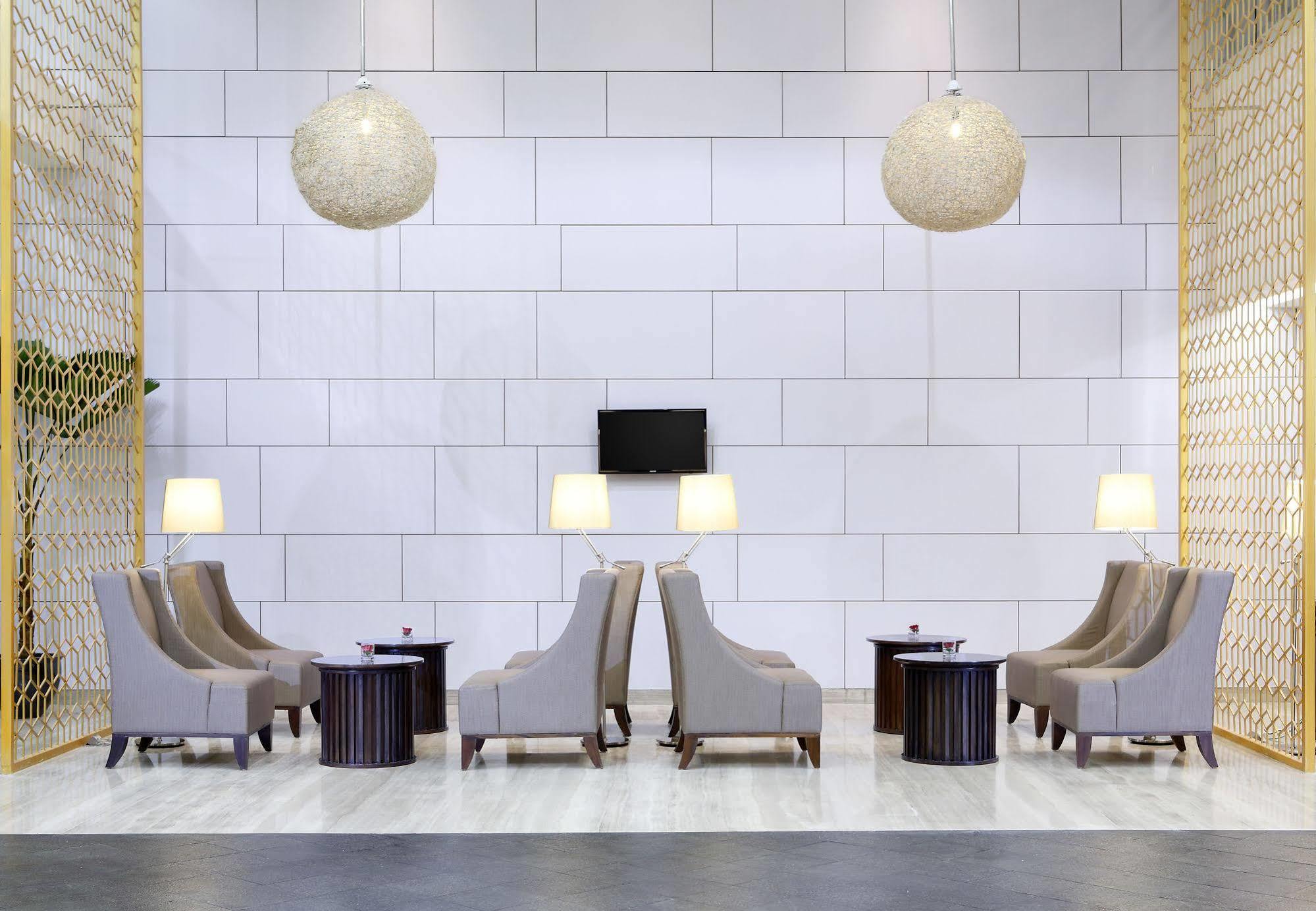 Hotel Santika Kelapa Gading Jakarta Exteriér fotografie